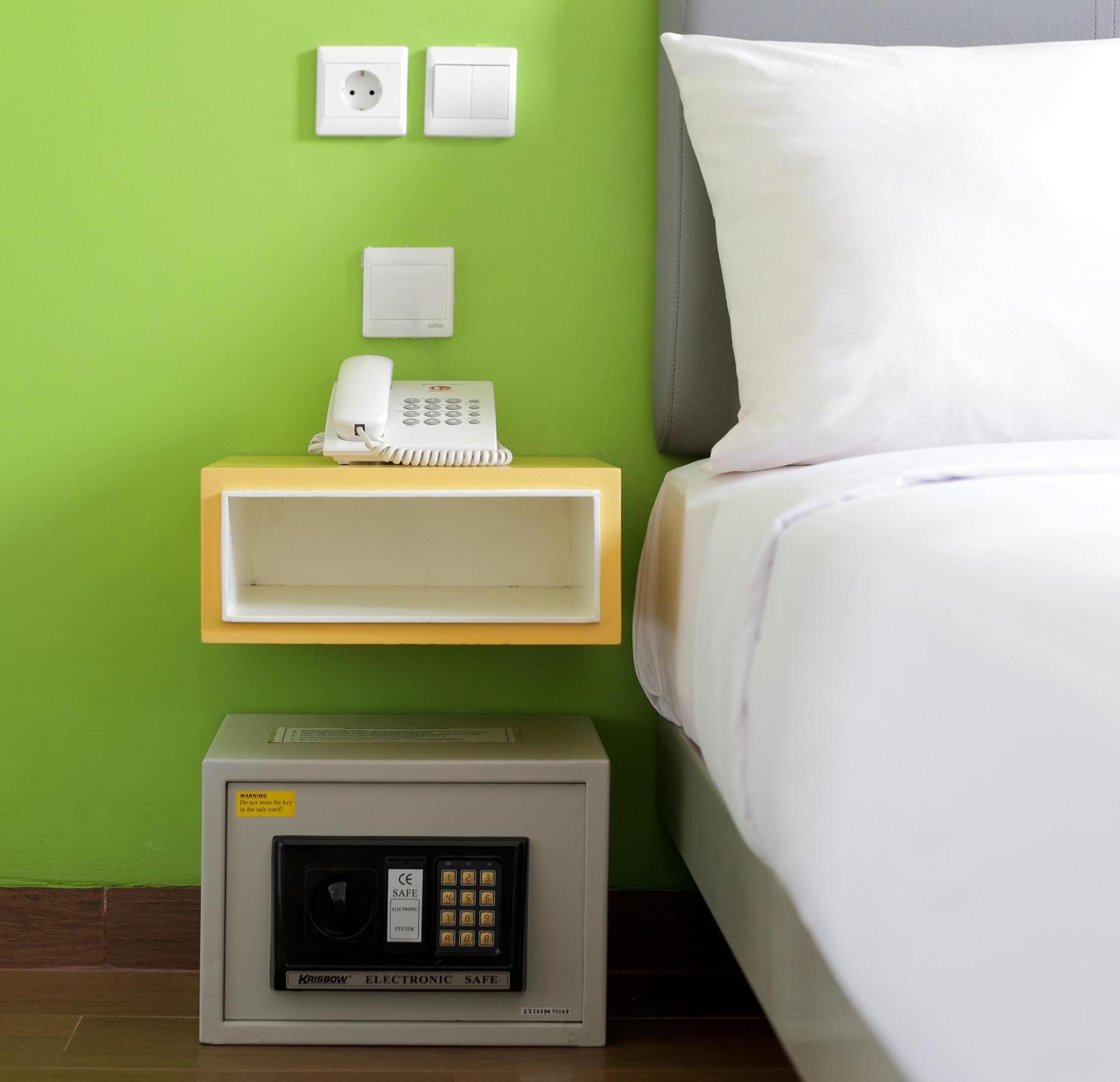Amaris Hotel Samarinda Extérieur photo